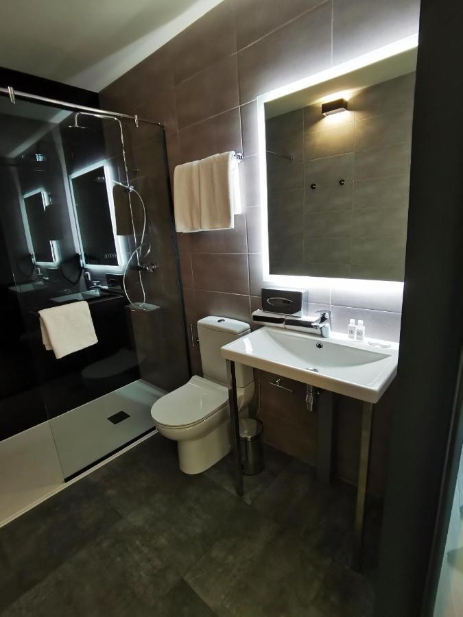 Stark Hotel Orhei Eksteriør billede