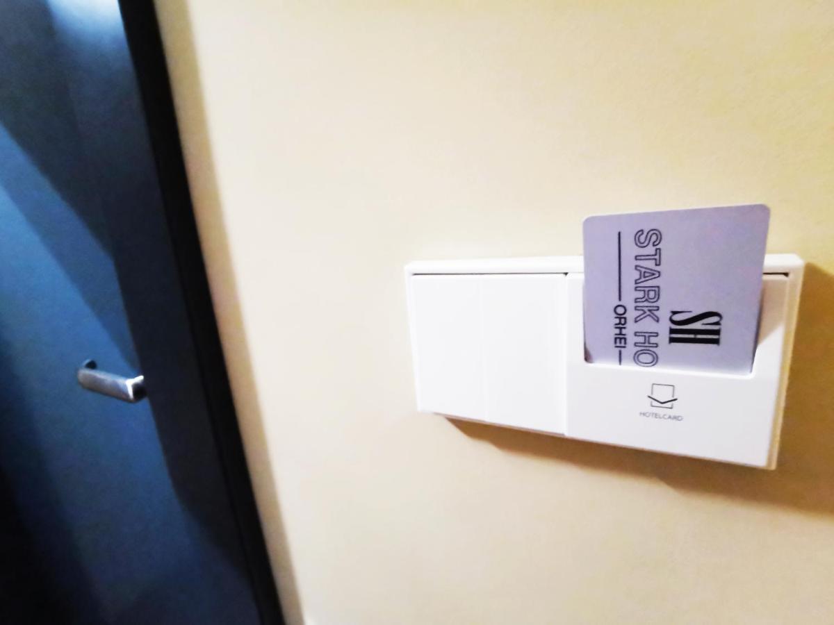 Stark Hotel Orhei Eksteriør billede